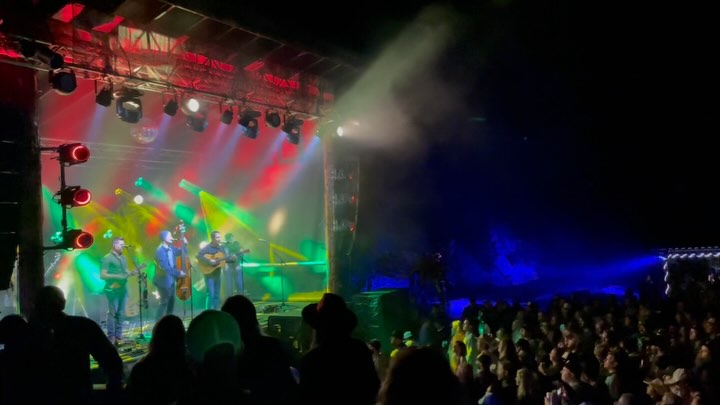We’re just ONE WEEK OUT from a weekend at one of our all-time favorite venues— @mishawakaamphitheatre!
Join us and our good buddies @thefretliners for two unforgettable nights of pickin’ and dancin under the stars. Limited tickets available!