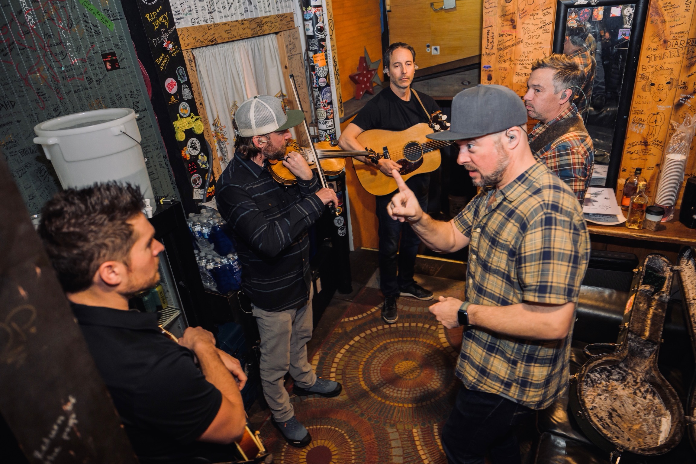 I’m only gonna say this once… October is gonna be crazy!

Check out these dates, chances are we’re gonna be near you real soon! 

Venue and ticket info at www.yondermountain.com (link in bio)

10/2 - Boone, NC
10/3 - Aiken, SC
10/6 - Sellersville, PA
10/7 - Albany, NY
10/8 - Wilmington, DE
10/9 - Tarrytown, NY
10/10 - Lebanon, NH
10/20 - Shipshewana, IN
10/21 - Bloomington, IN
10/23 - Steelville, MO
10/24 - Steelville, MO

📸: @dv_in_sf 

#ymsb #tourlife #bluegrassmusic #yondermountainstringband #jamband